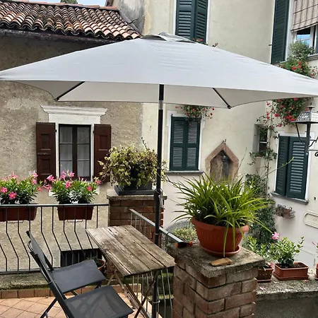 Akasa On * 메나지오